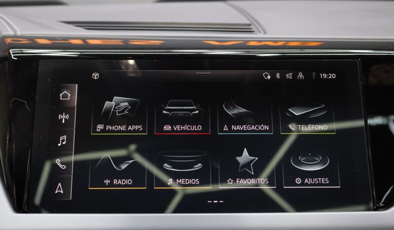 AUDI e-tron GT RS quattro lleno
