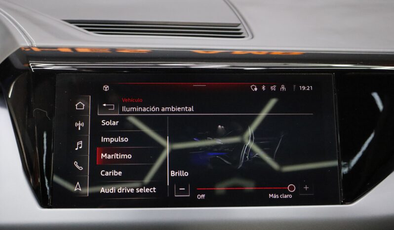AUDI e-tron GT RS quattro lleno