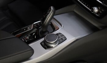 BMW 530e lleno