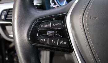 BMW 530e lleno