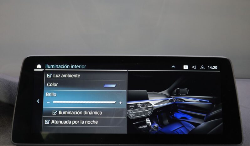 BMW 530e lleno