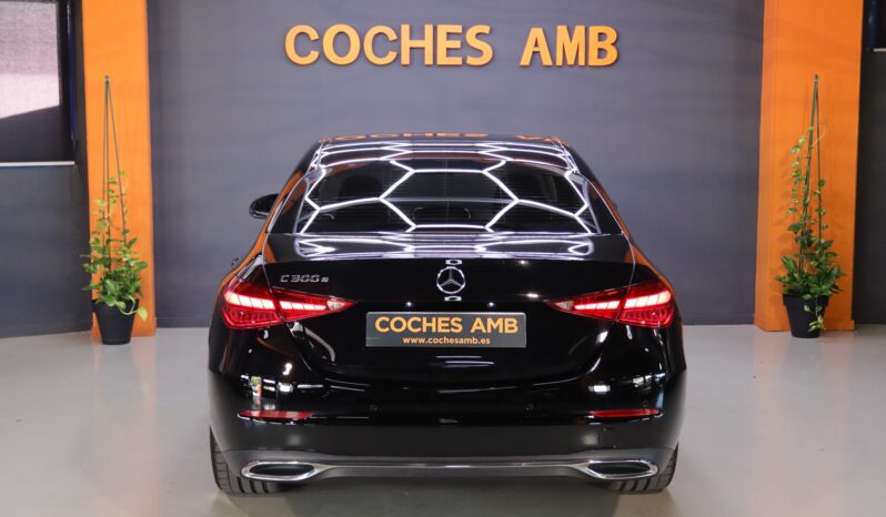 MERCEDES-BENZ C300e lleno