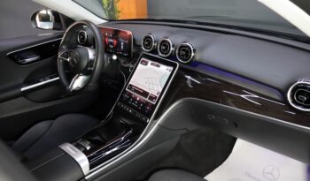 MERCEDES-BENZ C300e lleno