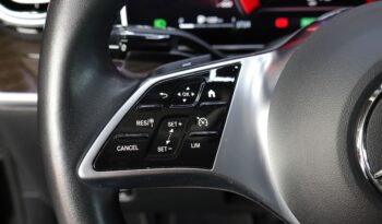 MERCEDES-BENZ C300e lleno