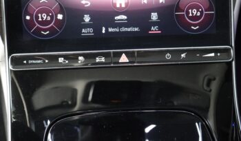 MERCEDES-BENZ C300e lleno