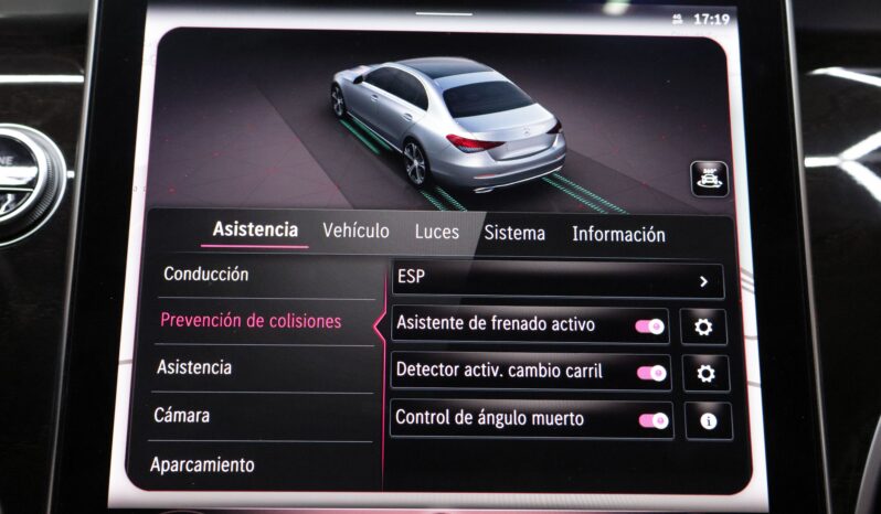 MERCEDES-BENZ C300e lleno