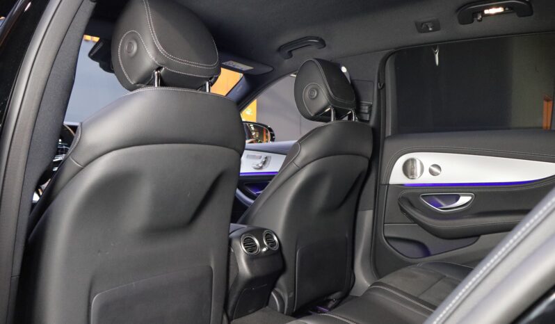 MERCEDES-BENZ E300de AMG Estate lleno