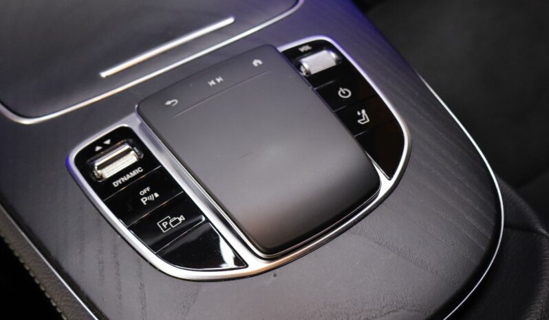 MERCEDES-BENZ E300de AMG Estate lleno
