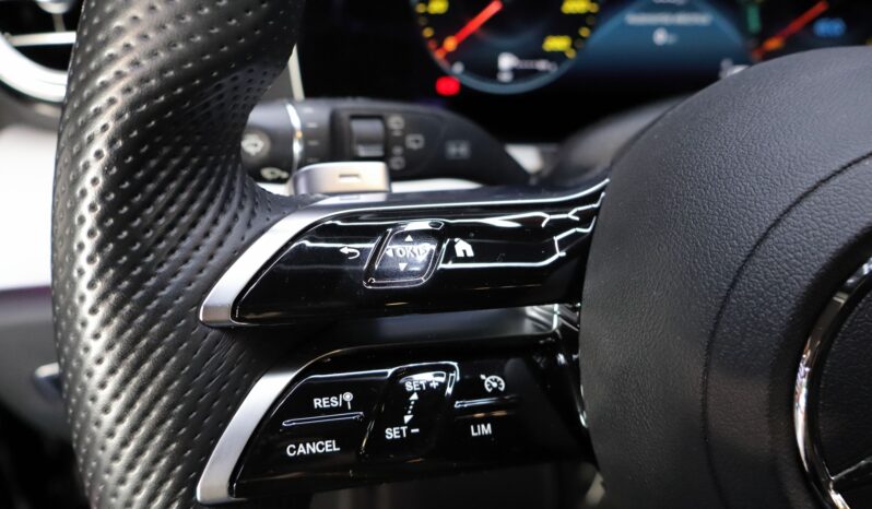 MERCEDES-BENZ E300e AMG Estate lleno