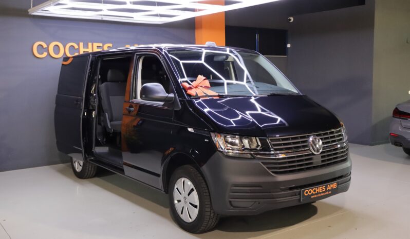 VOLKSWAGEN Transporter lleno
