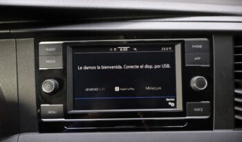 VOLKSWAGEN Transporter lleno