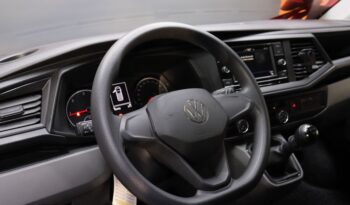 VOLKSWAGEN Transporter lleno