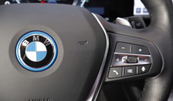BMW 320e Touring lleno