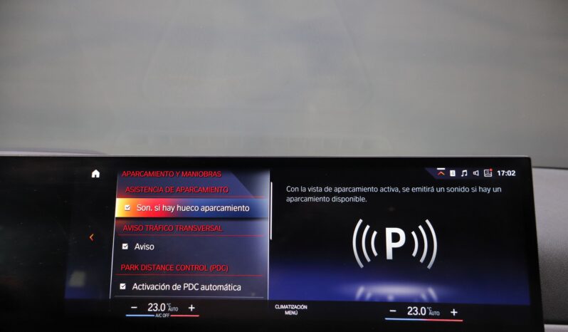 BMW 320e Touring lleno