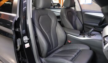 BMW 530e xDrive Touring lleno