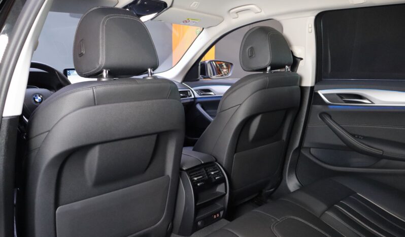 BMW 530e xDrive Touring lleno