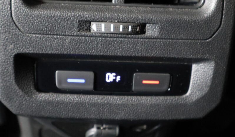 VOLKSWAGEN Touran 2.0TDI lleno