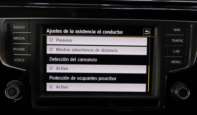 VOLKSWAGEN Touran 2.0TDI lleno