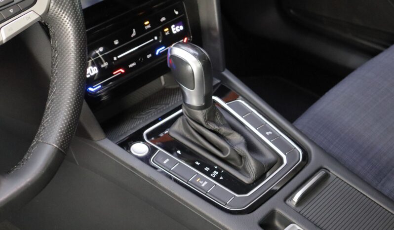 VOLKSWAGEN Passat Variant GTE lleno