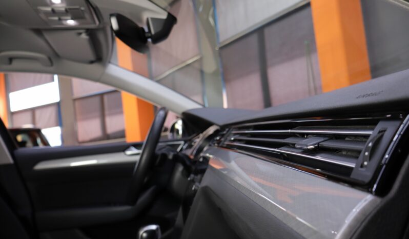 VOLKSWAGEN Passat Variant GTE lleno