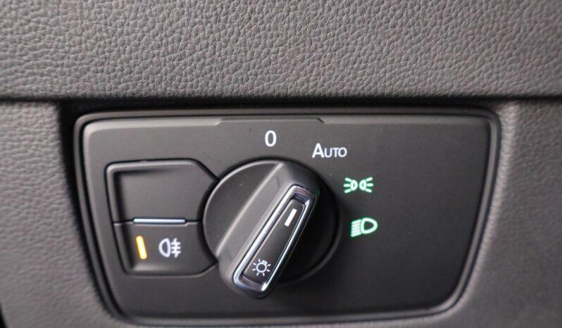 VOLKSWAGEN Passat Variant GTE lleno