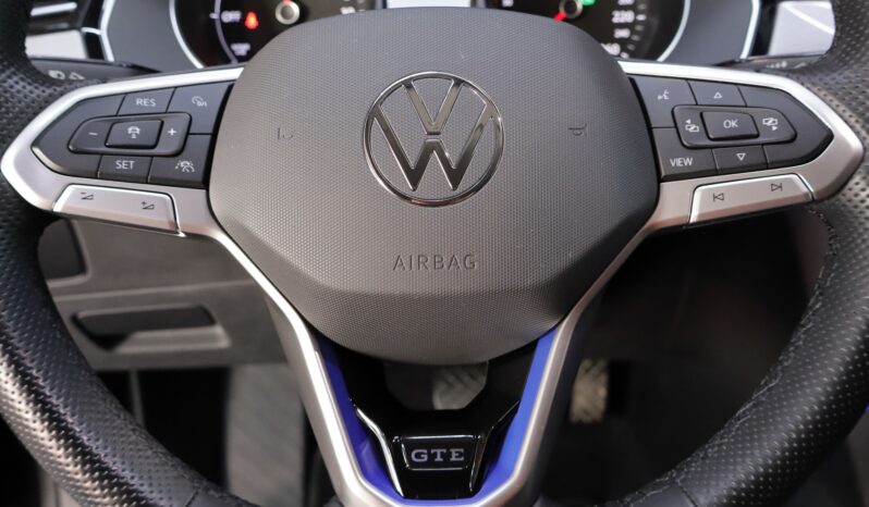 VOLKSWAGEN Passat Variant GTE lleno