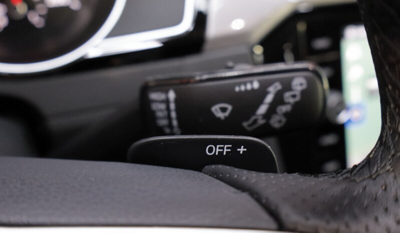 VOLKSWAGEN Passat Variant GTE lleno