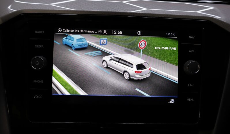 VOLKSWAGEN Passat Variant GTE lleno