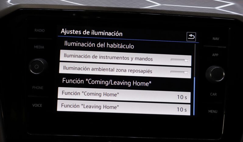 VOLKSWAGEN Passat Variant GTE lleno