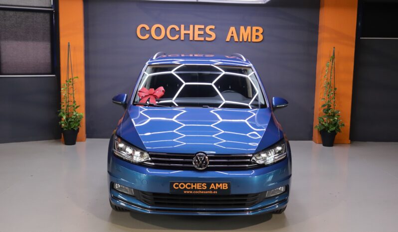 VOLKSWAGEN Touran lleno