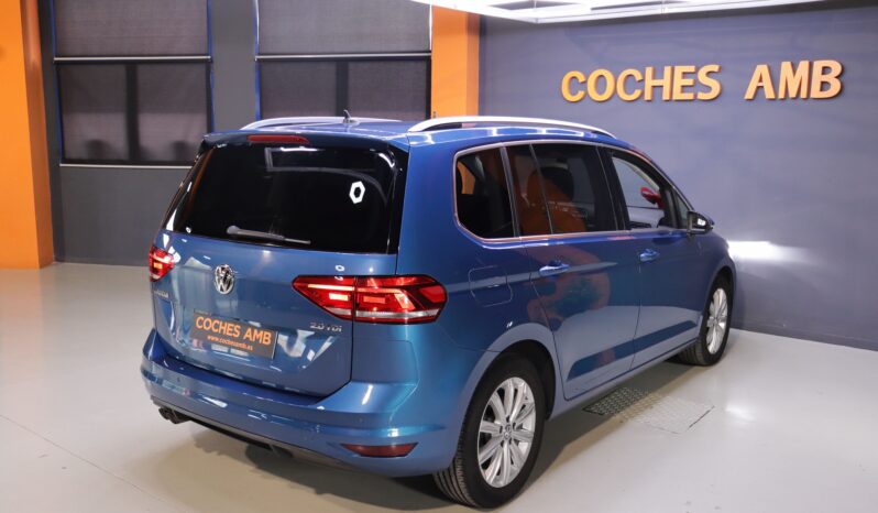 VOLKSWAGEN Touran lleno