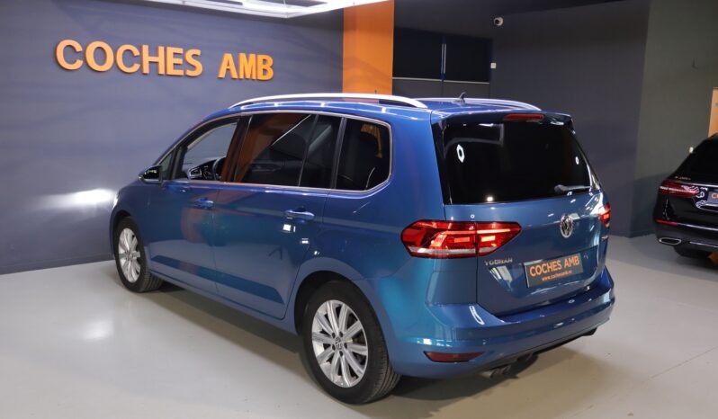 VOLKSWAGEN Touran lleno
