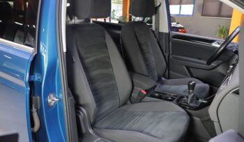 VOLKSWAGEN Touran lleno