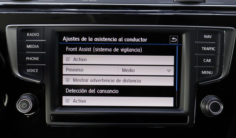 VOLKSWAGEN Touran lleno