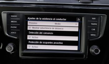 VOLKSWAGEN Touran lleno
