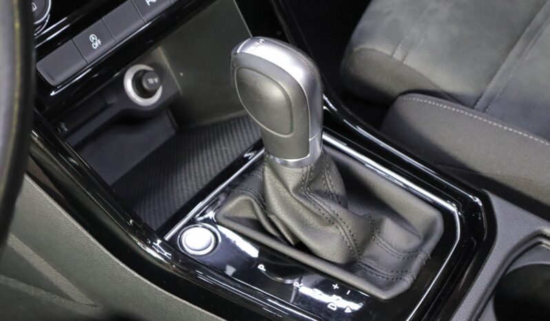 VOLKSWAGEN Touran Highline 2.0TDI lleno