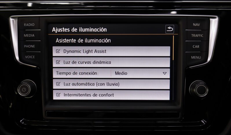 VOLKSWAGEN Touran Highline 2.0TDI lleno