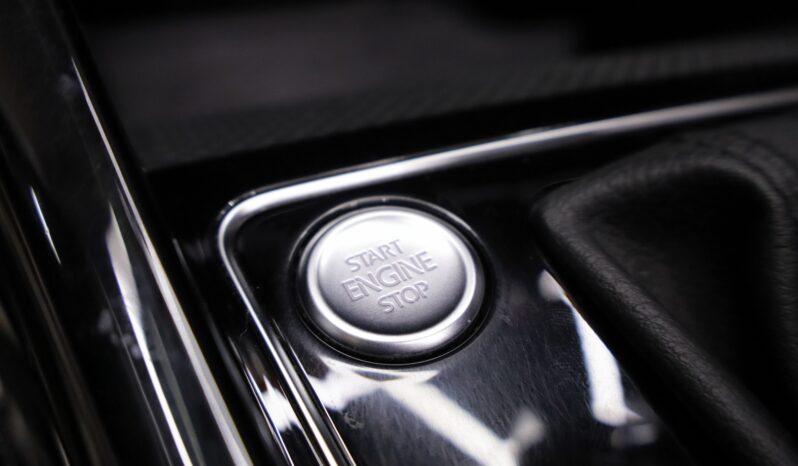 VOLKSWAGEN Touran Highline 2.0TDI lleno