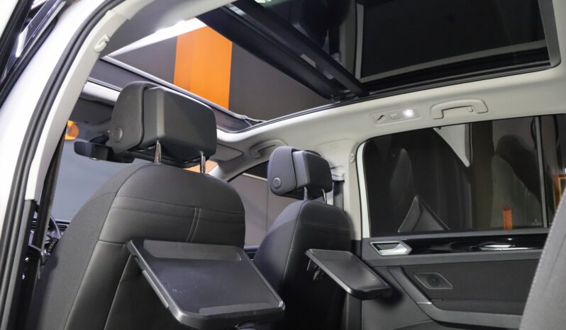 VOLKSWAGEN Touran lleno