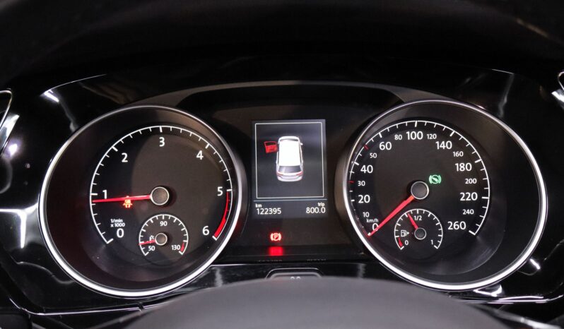 VOLKSWAGEN Touran lleno