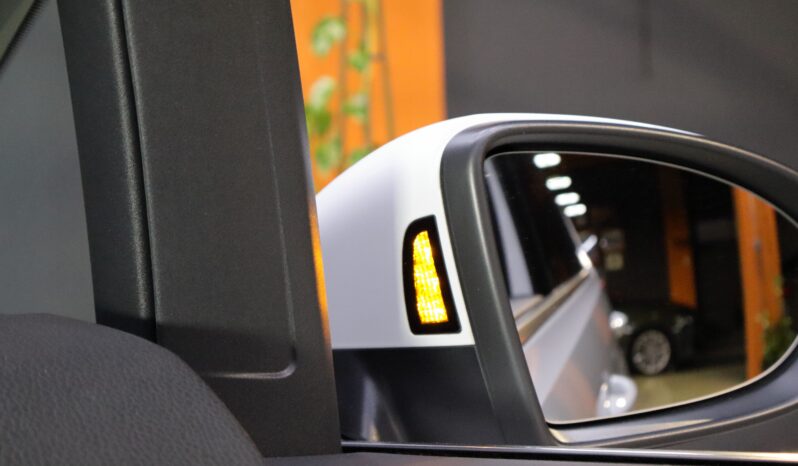 VOLKSWAGEN Touran lleno