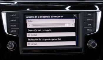 VOLKSWAGEN Touran lleno