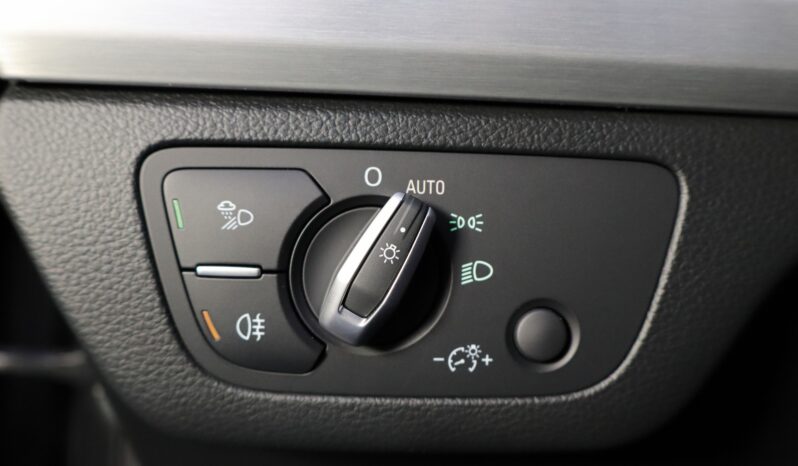 AUDI Q5 SPORTBACK S Line 50 TFSIe quattro ultra lleno