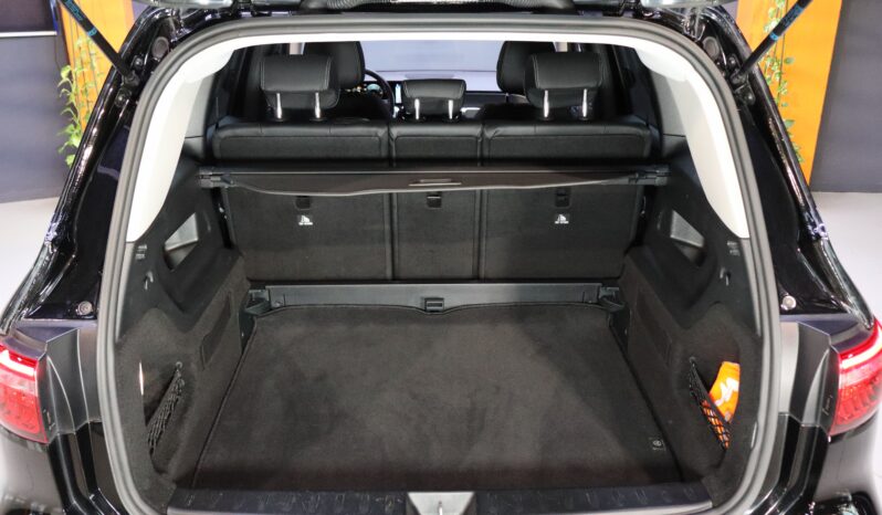 MERCEDES-BENZ GLB 200D lleno