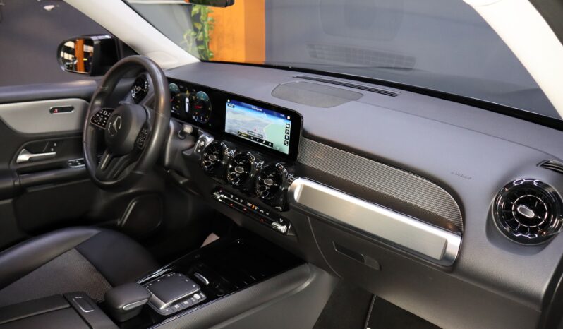 MERCEDES-BENZ GLB 200D lleno