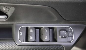 MERCEDES-BENZ GLB 200D lleno