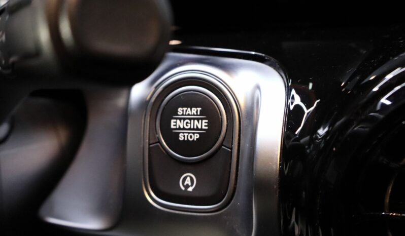 MERCEDES-BENZ GLB 200D lleno