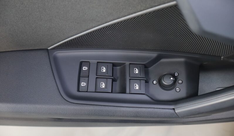 AUDI A3 Sportback 40TFSIe lleno