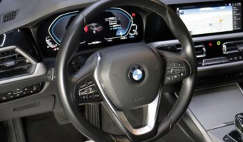 BMW 330e lleno