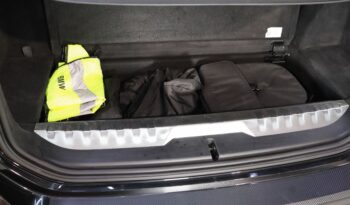 BMW 330e xDrive Touring M lleno